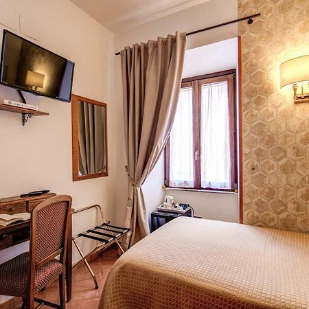 Hotel Gea Di Vulcano Rome Bagian luar foto