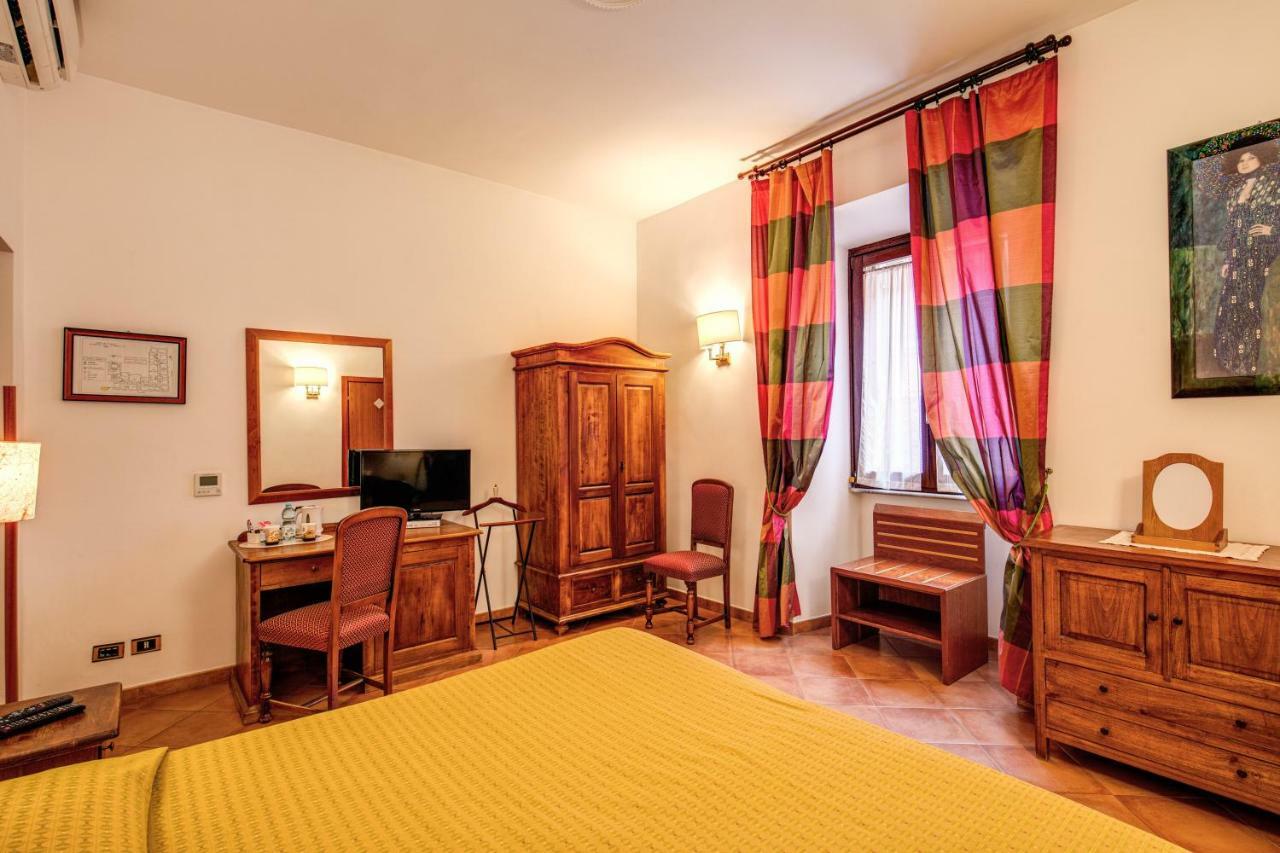 Hotel Gea Di Vulcano Rome Bagian luar foto
